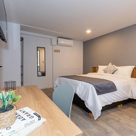 Апартаменты Barcelo Coliving Медельин Экстерьер фото