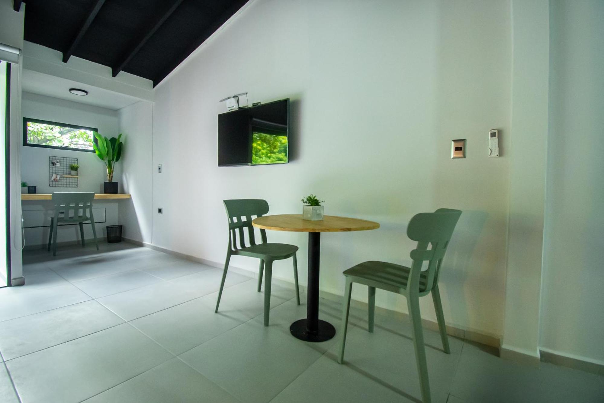 Апартаменты Barcelo Coliving Медельин Экстерьер фото
